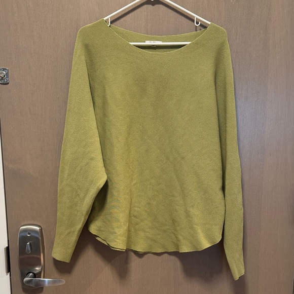 Vila Milano Sweaters - Vila Milano XL Elegant Olive Sweater